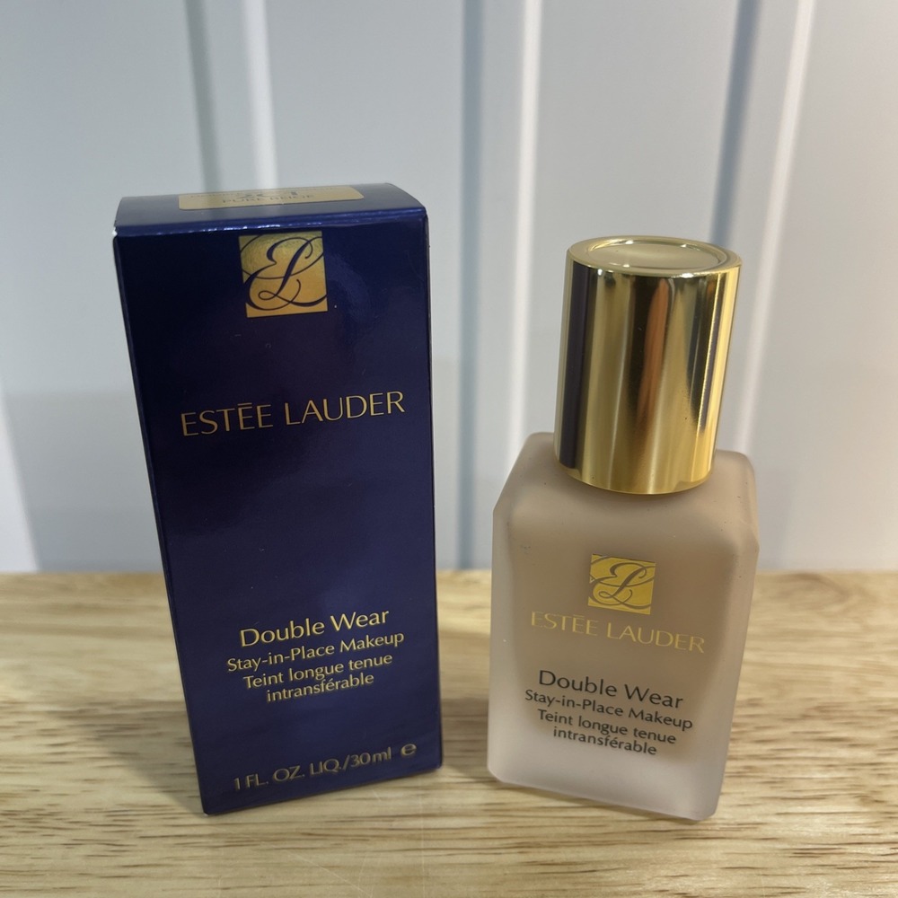 Estee Lauder Double Wear Stay-in-Place Makeup - 2C1 Pure Beige - 1 oz/30 ml-NIB